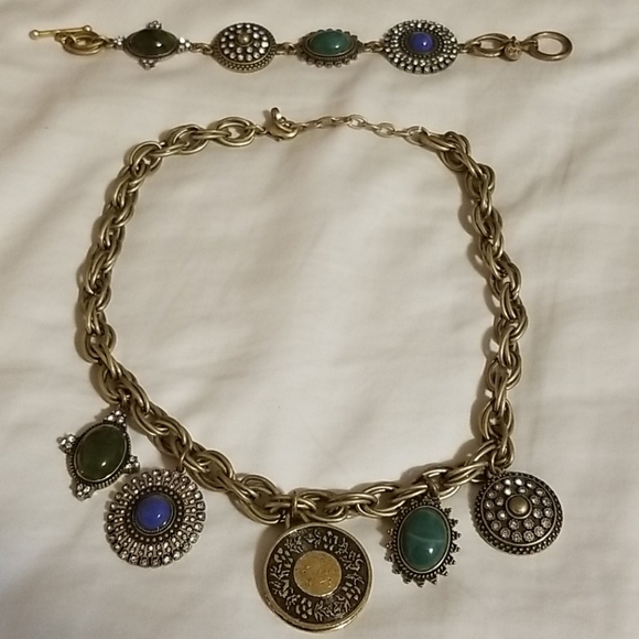 Chunky yet classic necklace&bracelet combo - Picture 2 of 2